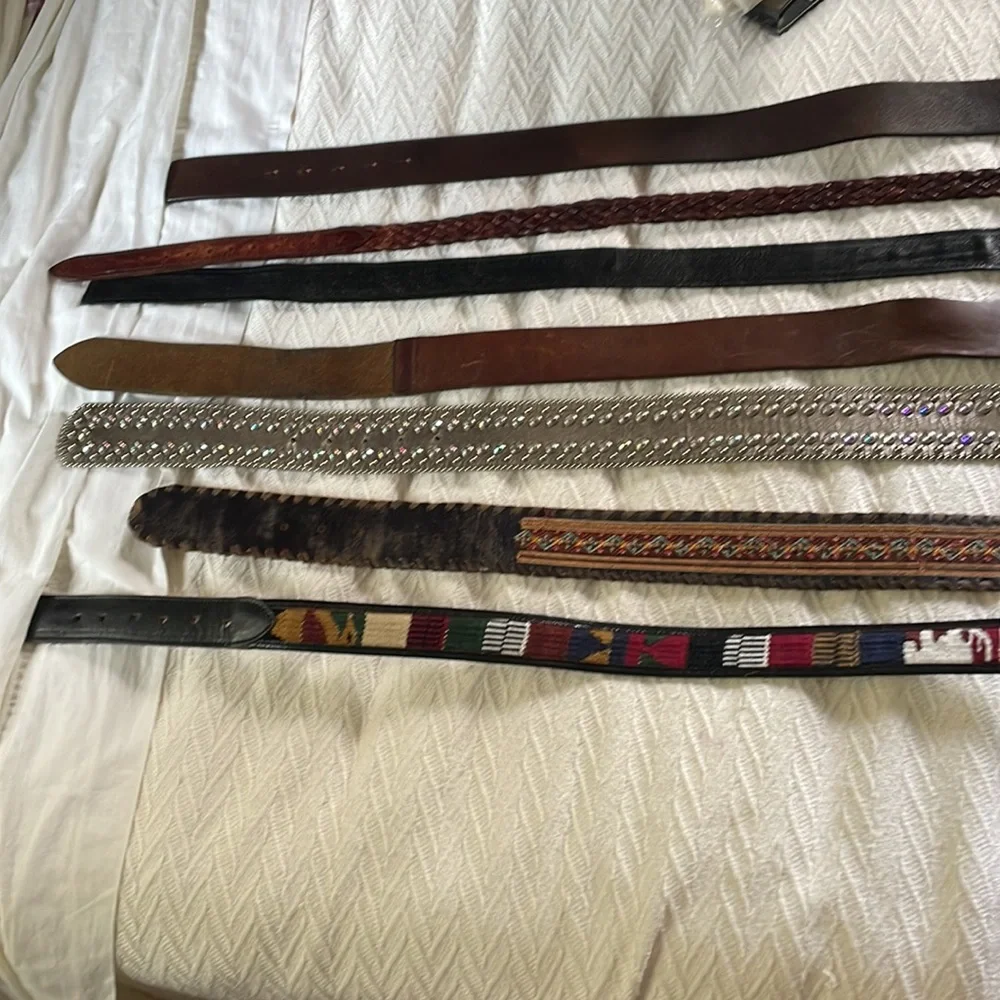 Belts - Picture 2 of 4